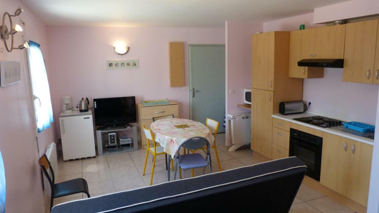 Des Ondines Apartment